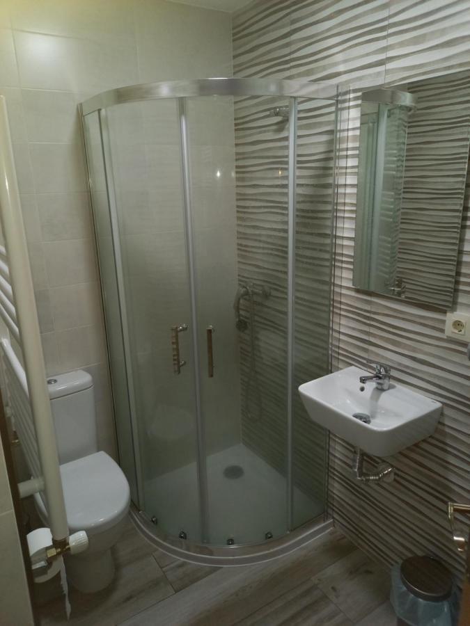 Hostal Y Albergue Carpinteiras Rodeiro Zewnętrze zdjęcie